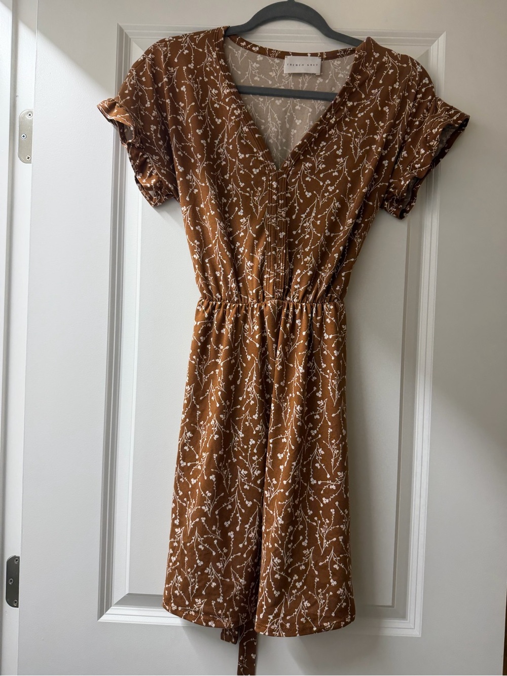 French Grey Rust Brown Floral V-Neck Mini Dress